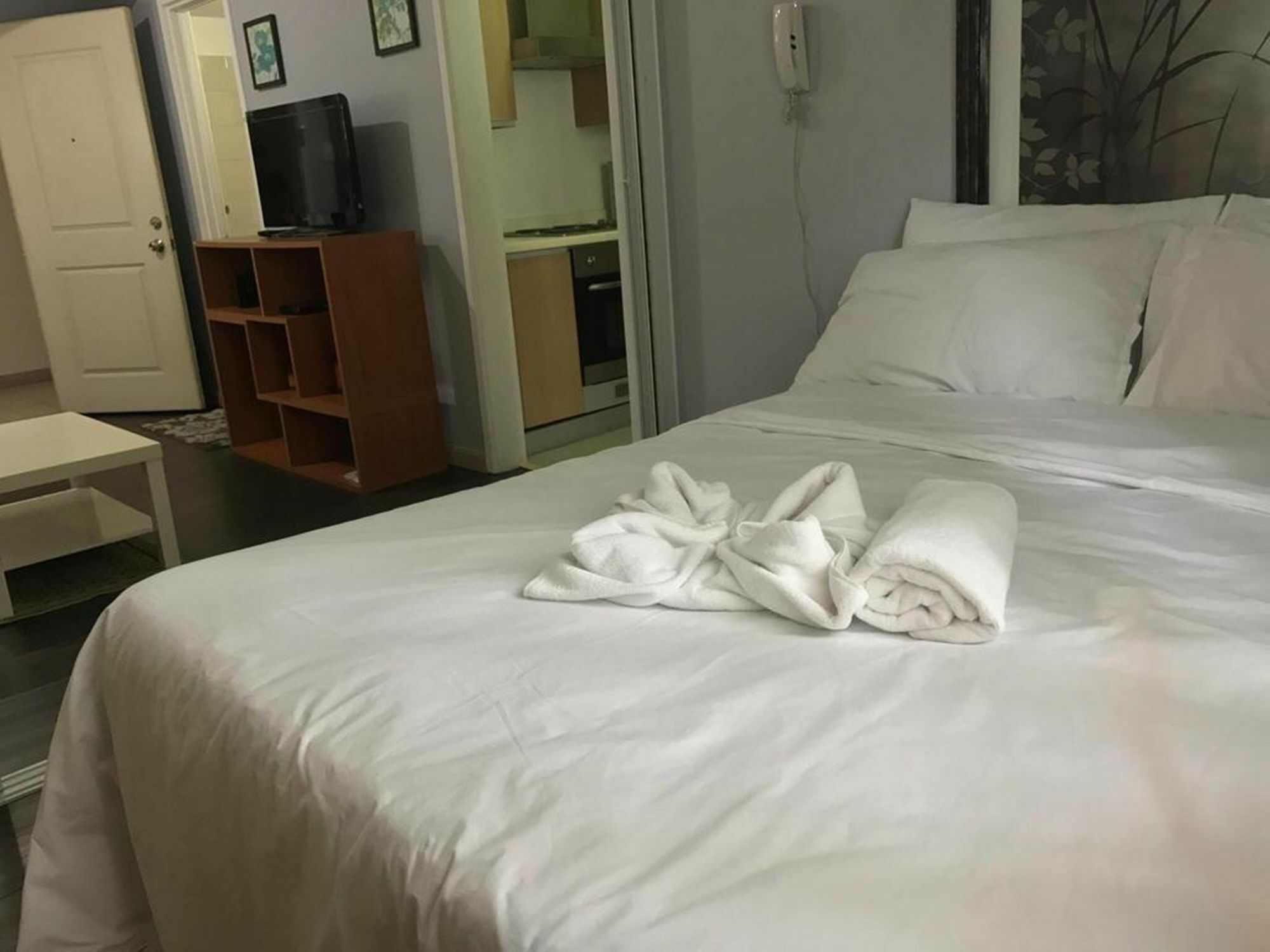 Go-Stay @ South Of Market Taguig Eksteriør bilde