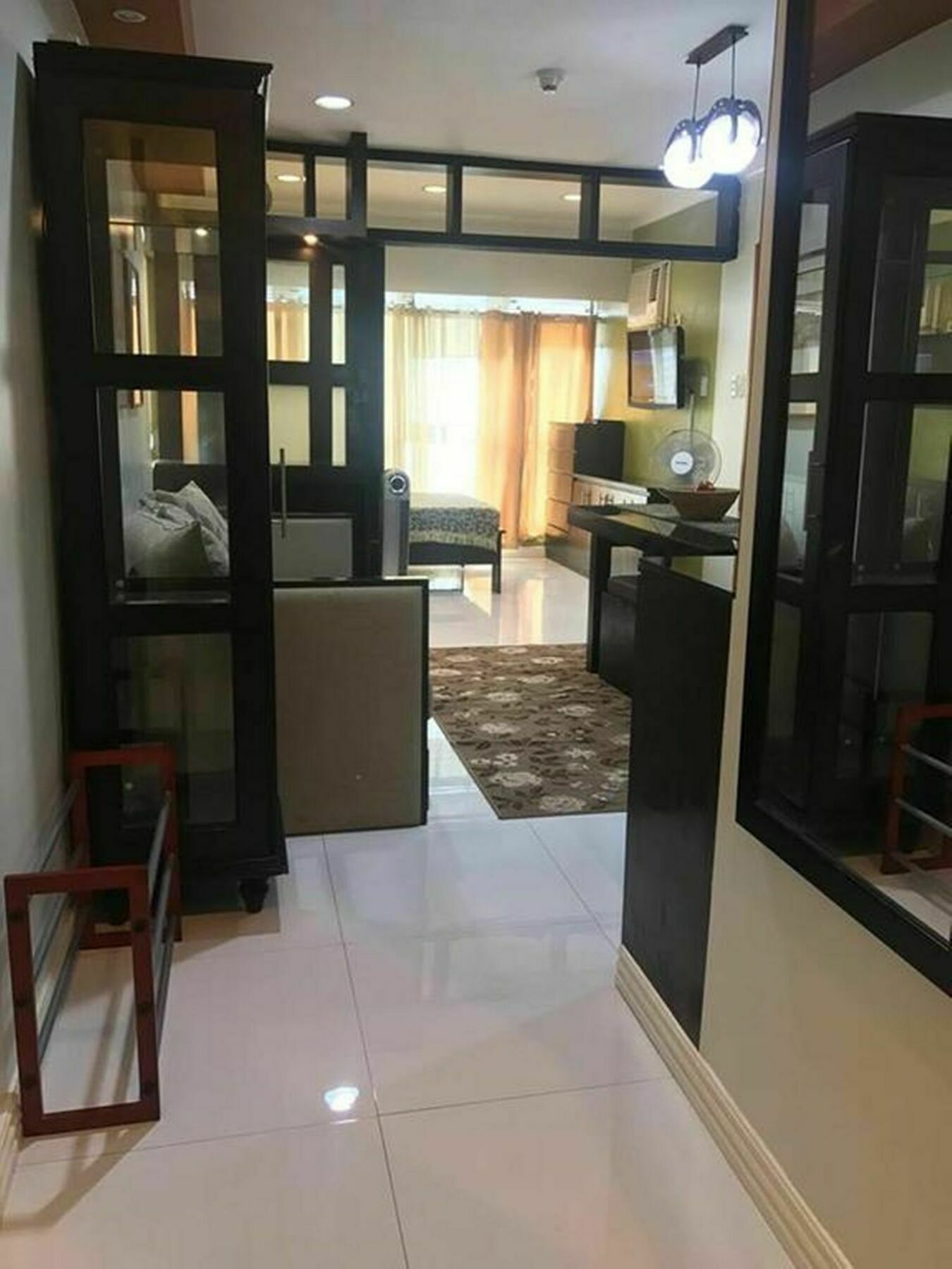 Go-Stay @ South Of Market Taguig Eksteriør bilde